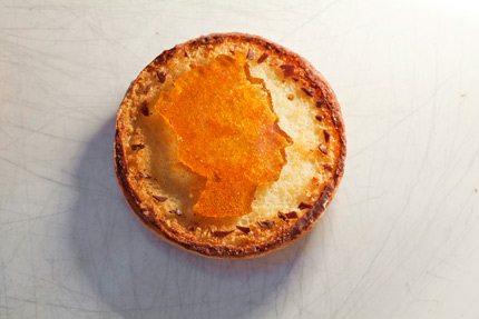 Queen's head on coin Jaffa Cakes